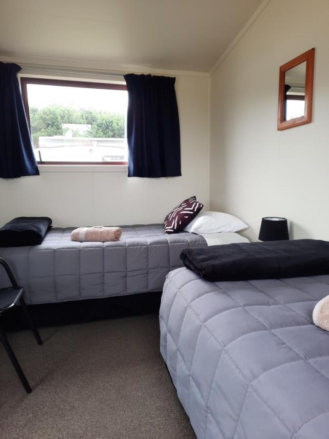 Glenavys Waitaki River Motor Camp Exterior photo