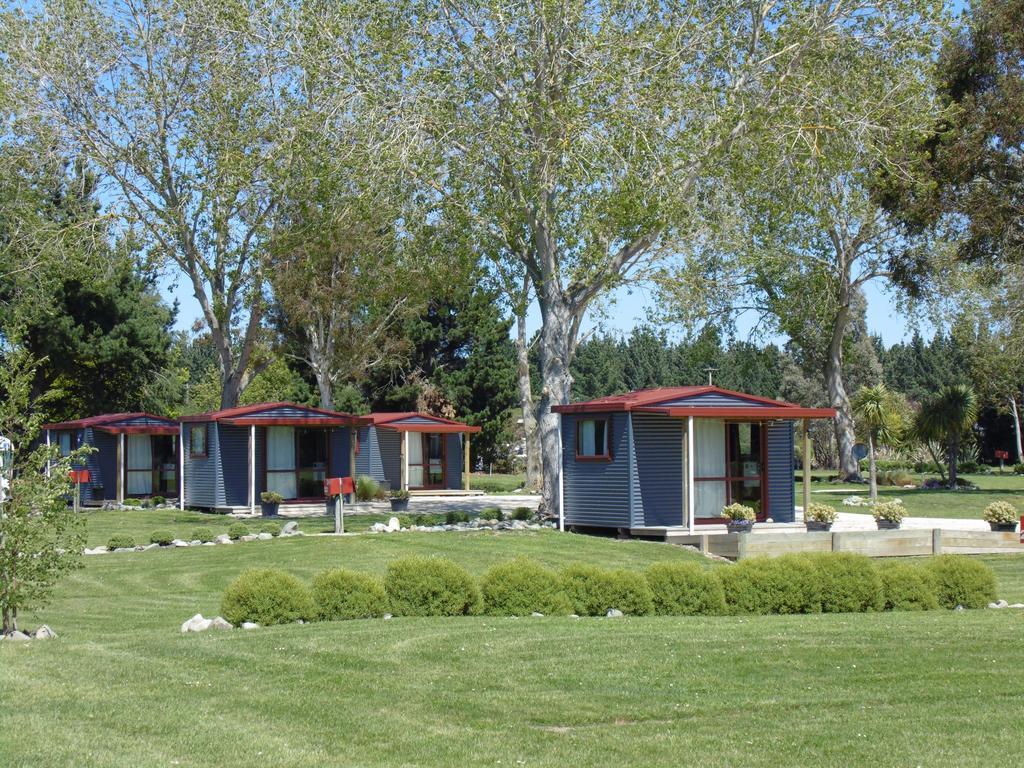Glenavys Waitaki River Motor Camp Exterior photo
