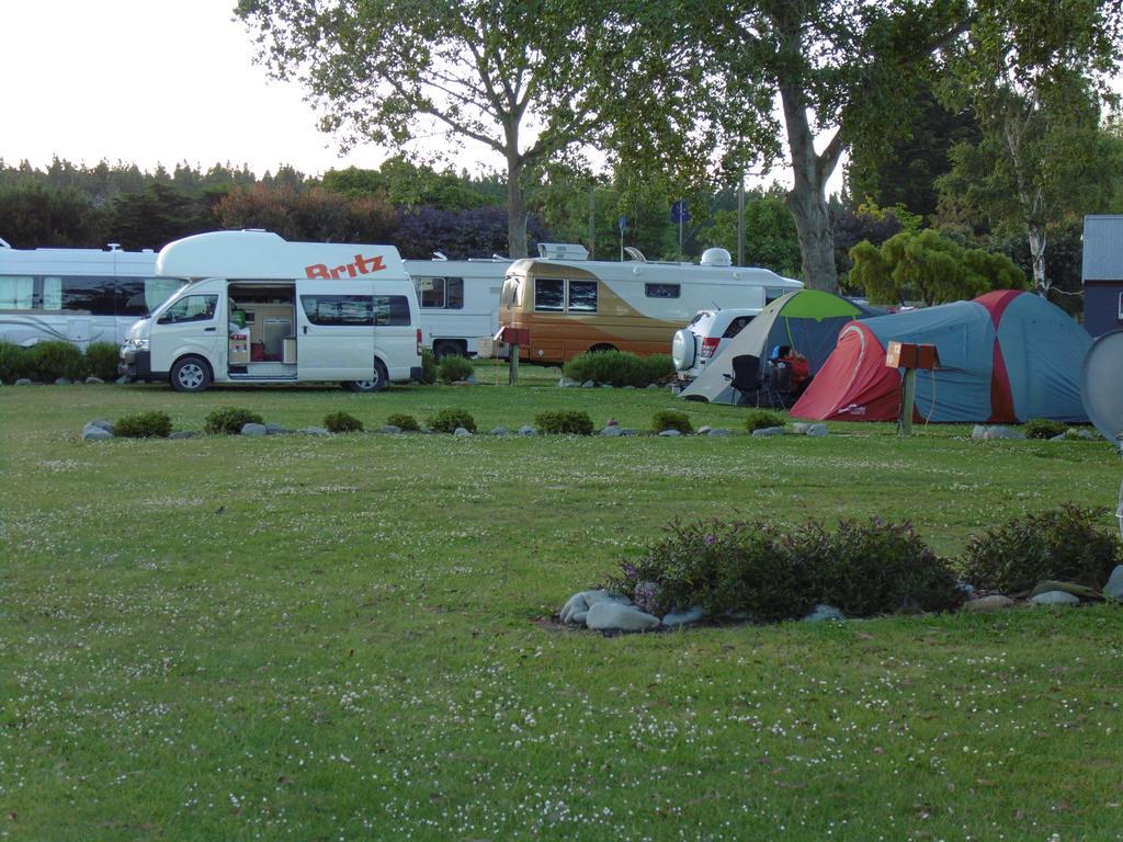 Glenavys Waitaki River Motor Camp Exterior photo