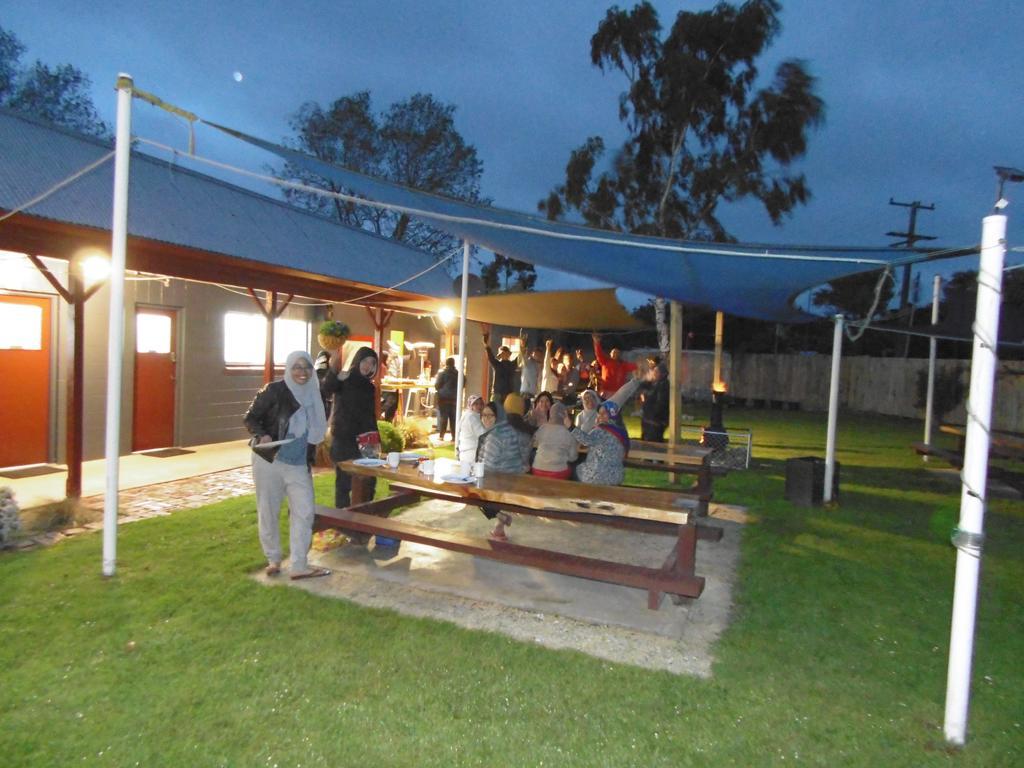 Glenavys Waitaki River Motor Camp Exterior photo