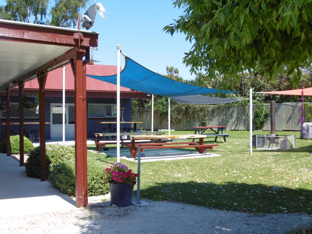 Glenavys Waitaki River Motor Camp Exterior photo